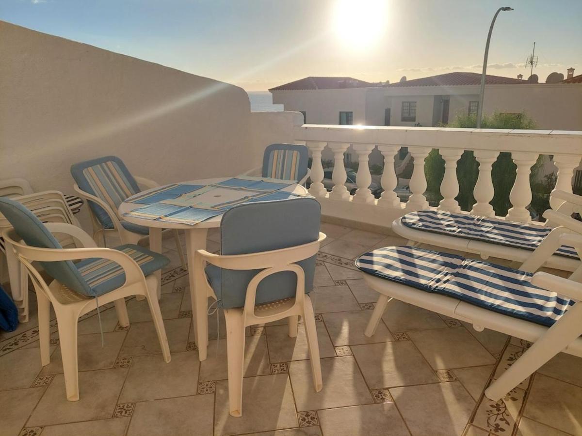Best4buck * Los Cristianos (Tenerife)